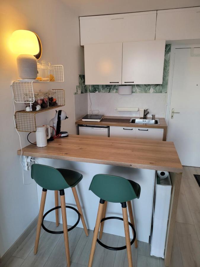 Studio Bien Equipe, Situe En Hyper Centre Vendôme Екстериор снимка