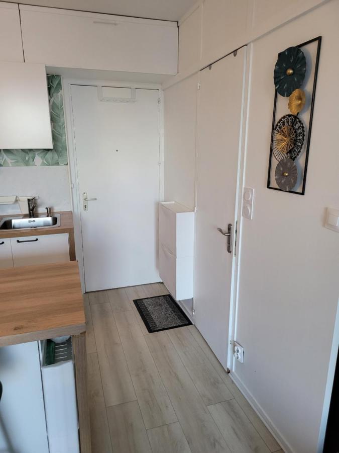 Studio Bien Equipe, Situe En Hyper Centre Vendôme Екстериор снимка